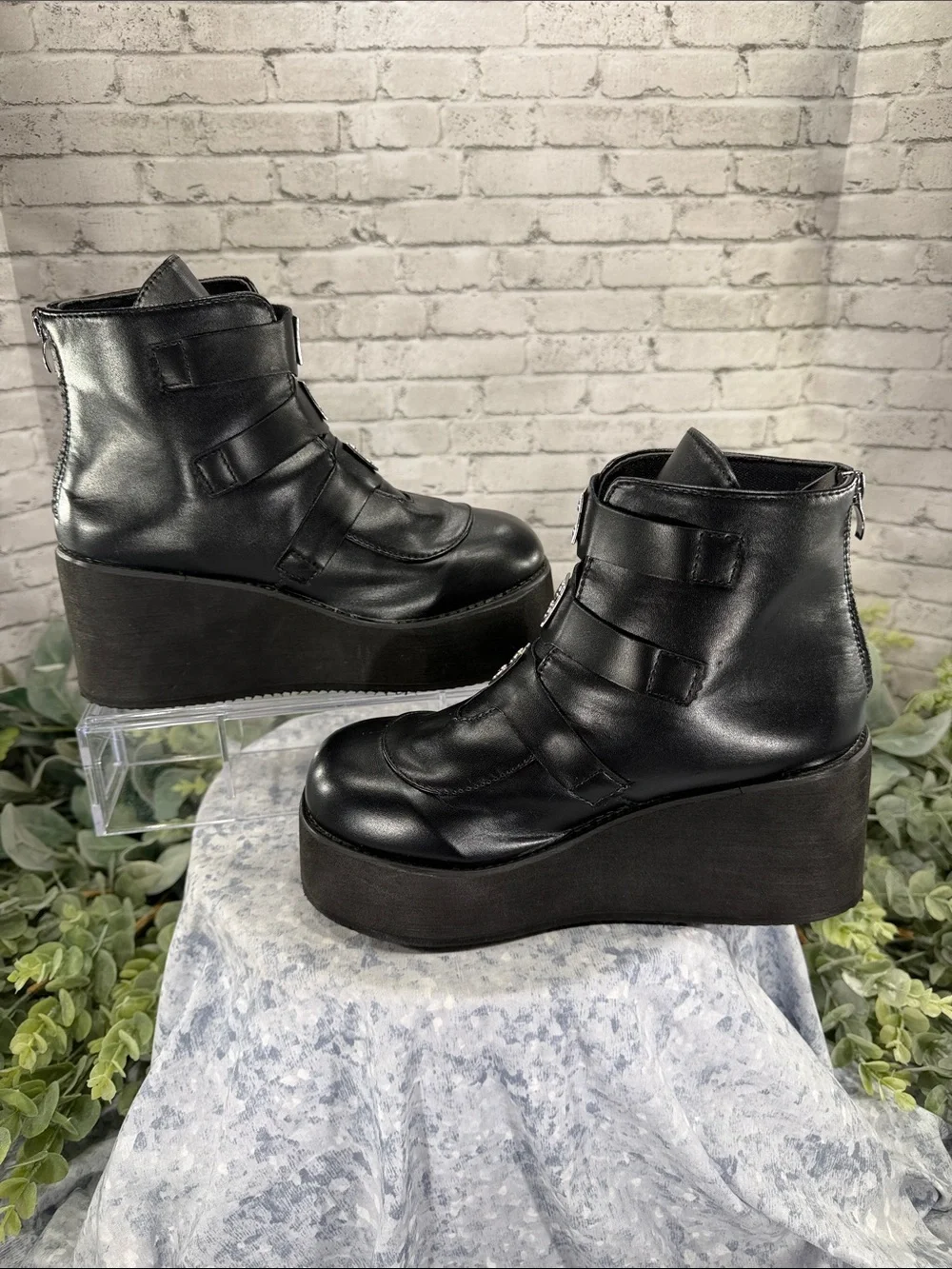 SHEIN black bump